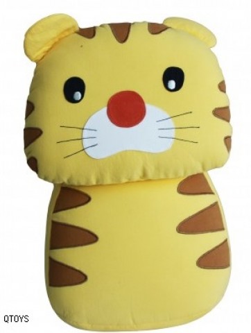 Qtoys Tiger Cuddling Cushion